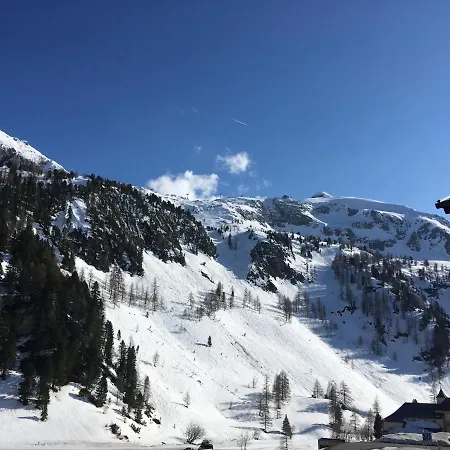 Steinadler - Exklusive In Direkt Am Skilift Apartment